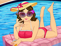 Cutie on Pool